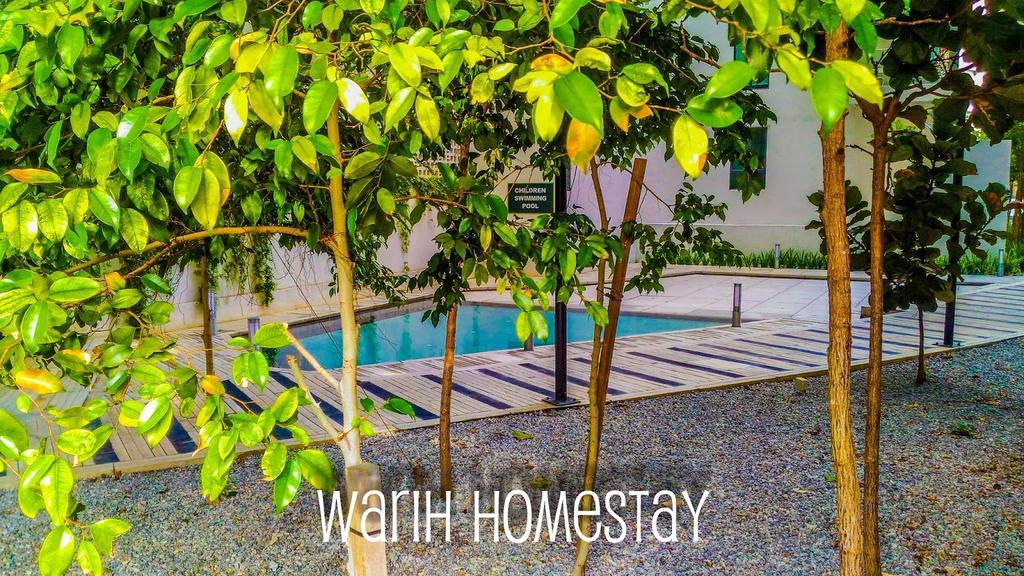 Warih Homestay Seri Kembangan Luaran gambar